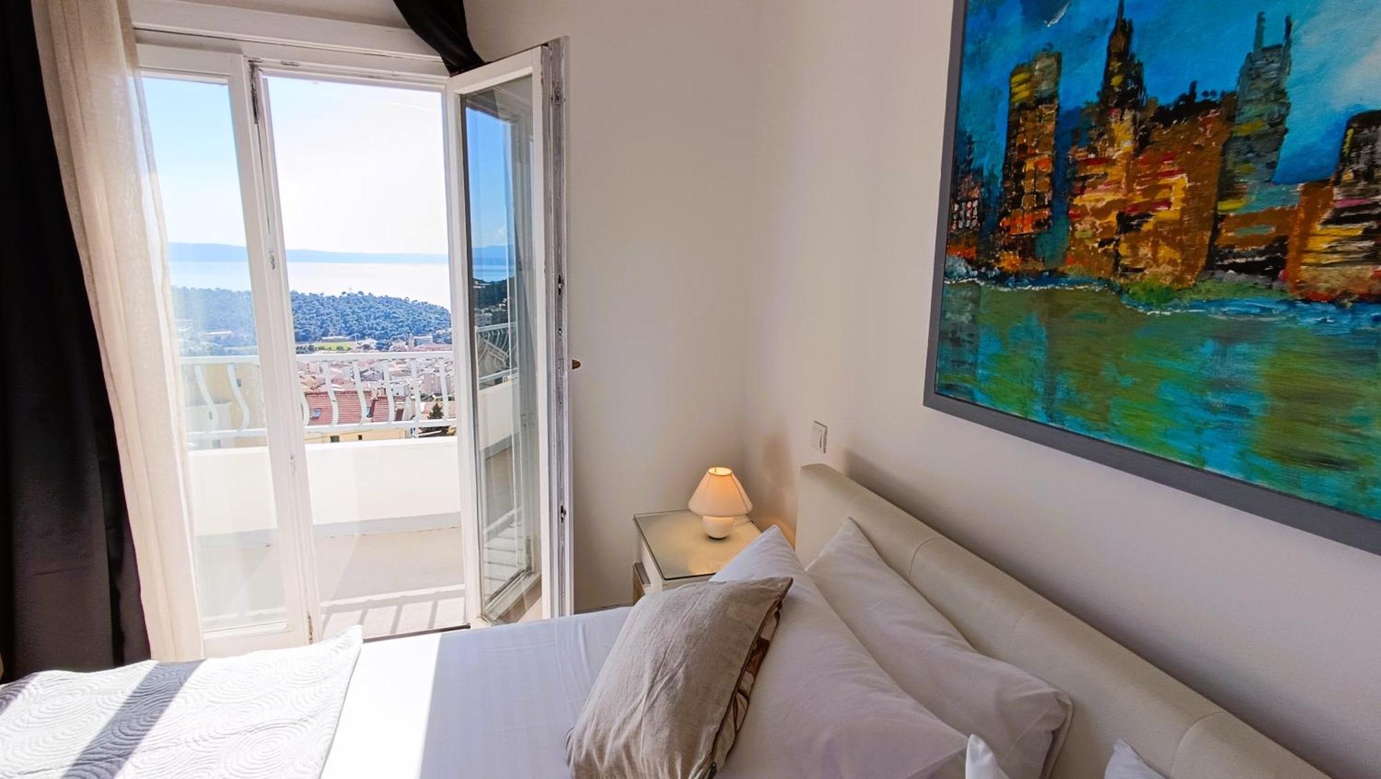 Apartments Ella Макарска Екстериор снимка