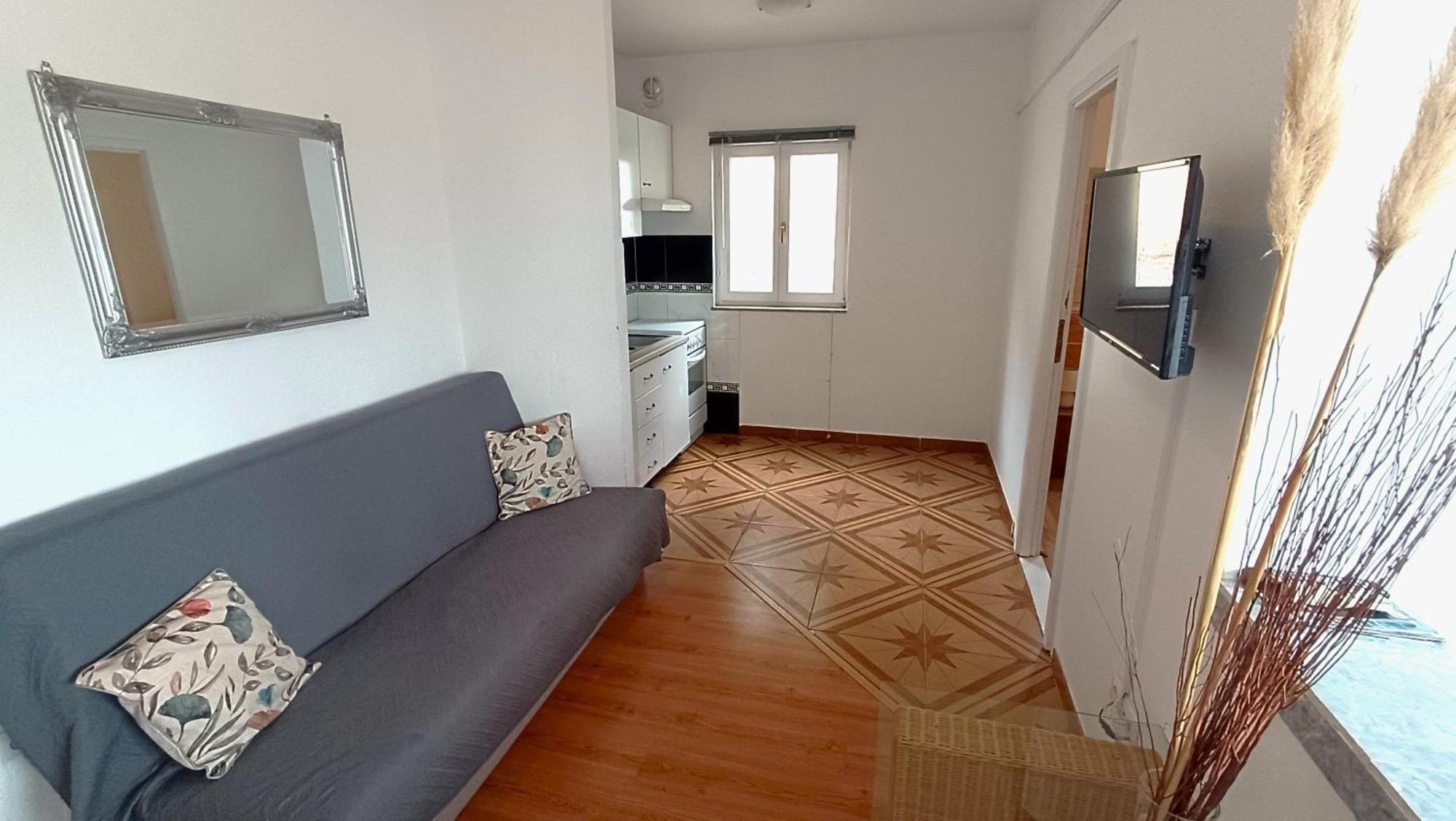 Apartments Ella Макарска Екстериор снимка
